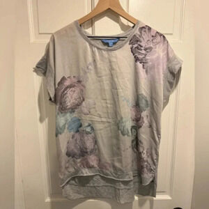 Simply Vera Wang Top